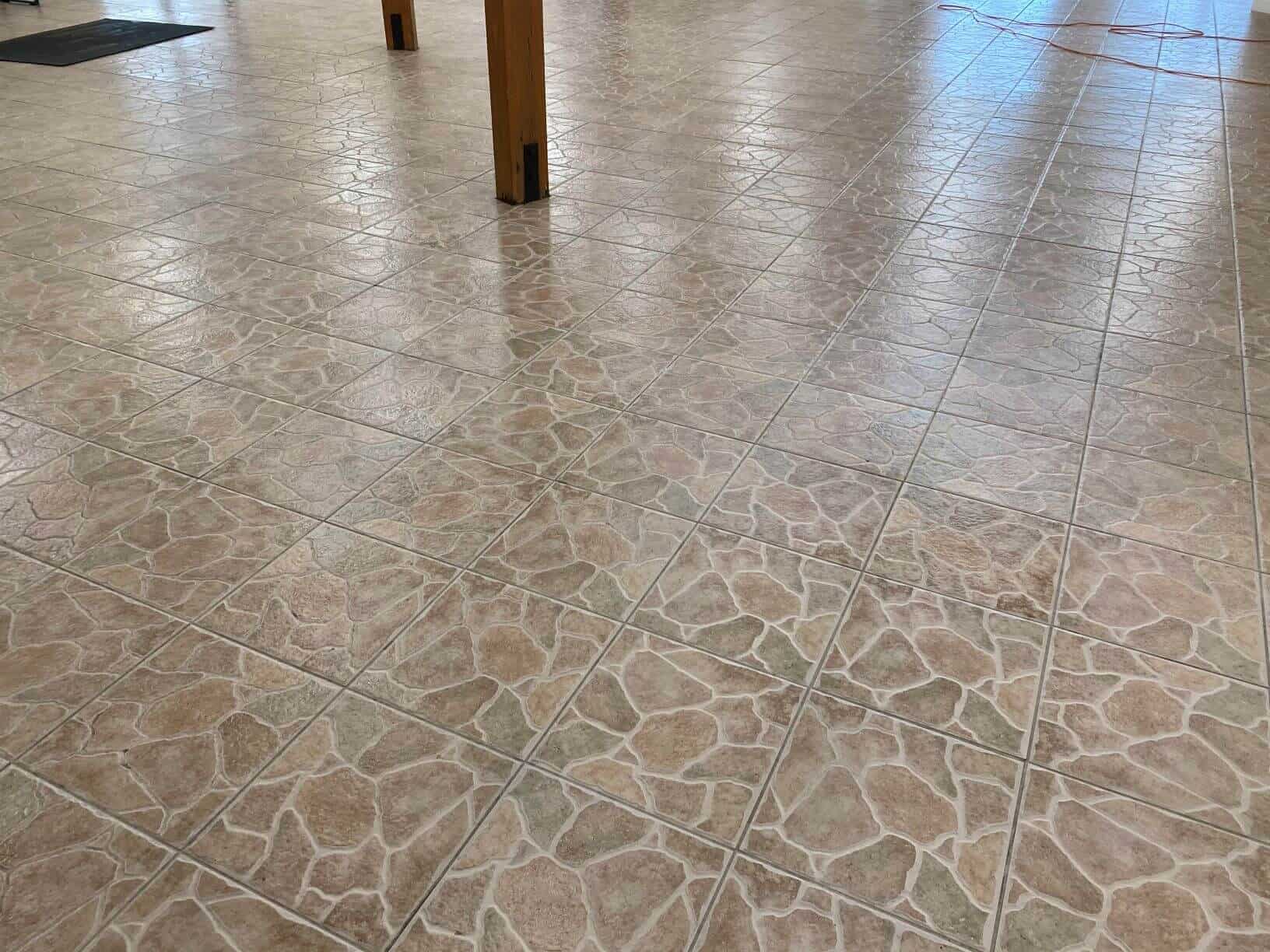 clean floor in commercial building
